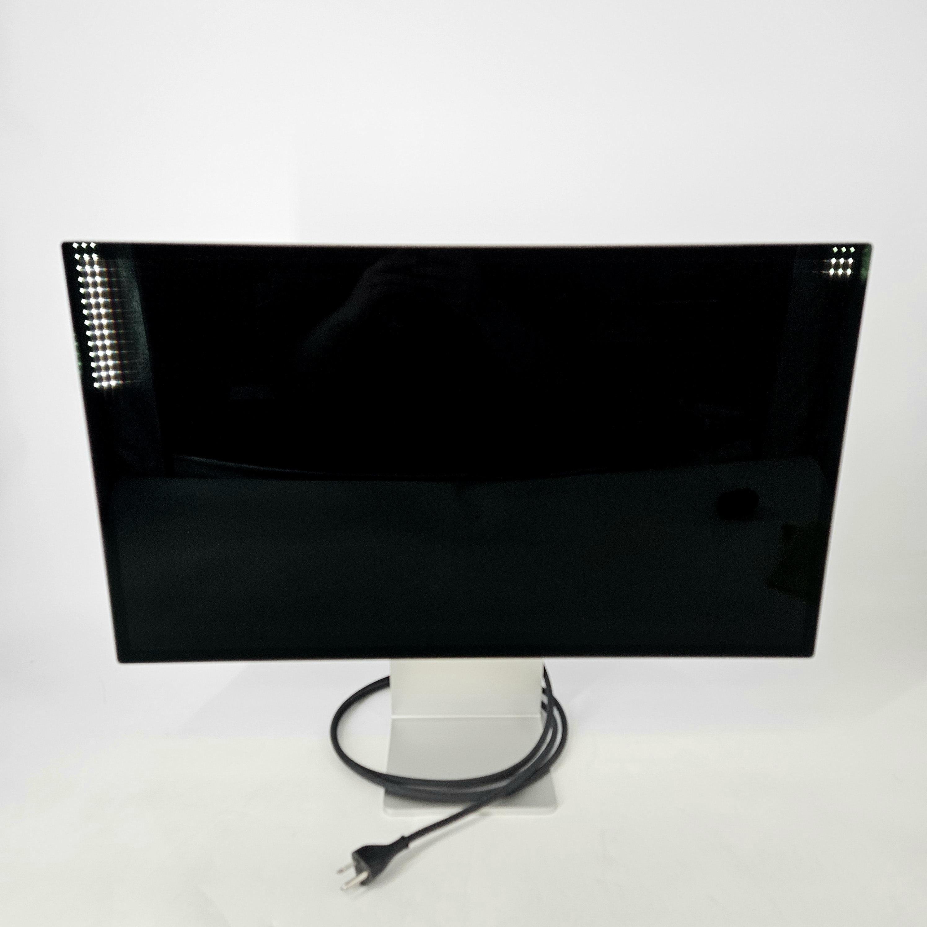 Studio Display 27in