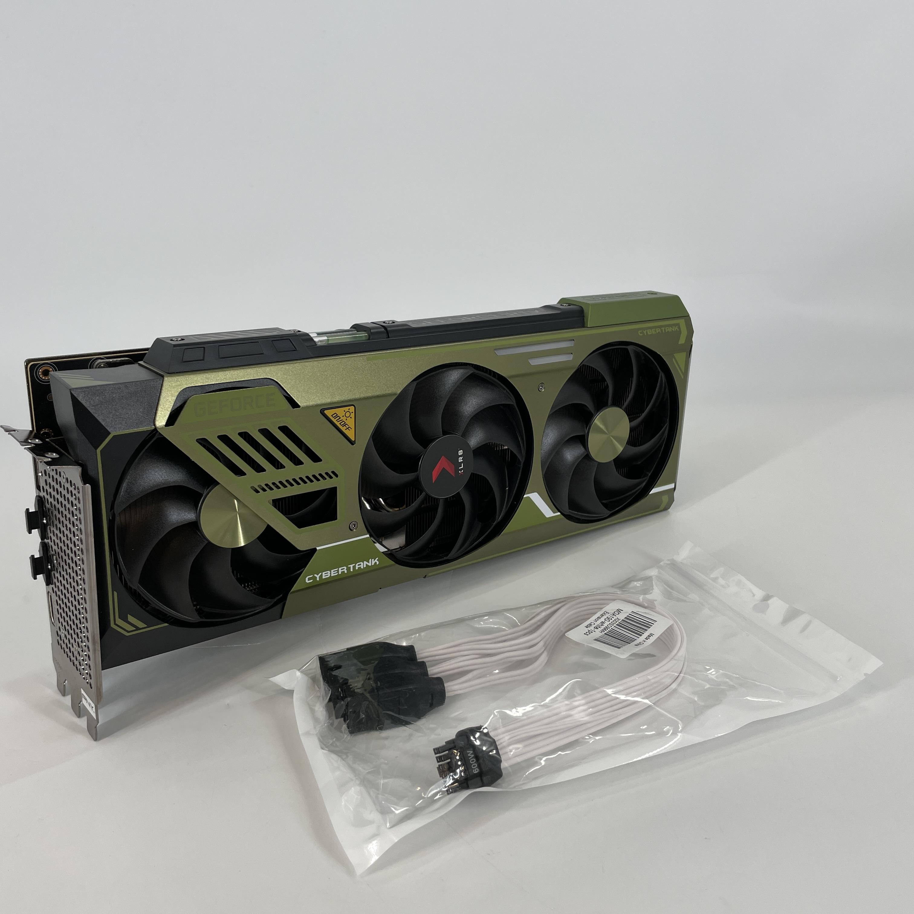 Greeny PNY GeForce RTX 4080 XLR8 Gaming Uprising EPIC-X Triple Fan16GB
