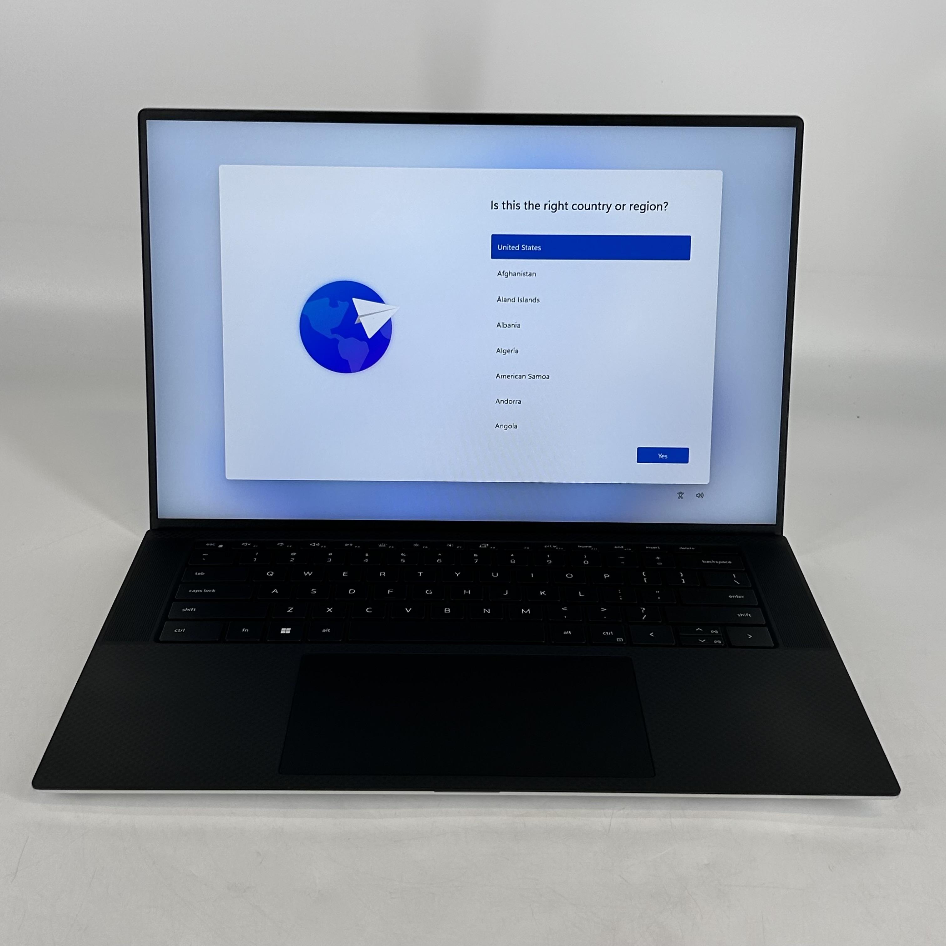 XPS 15 9520