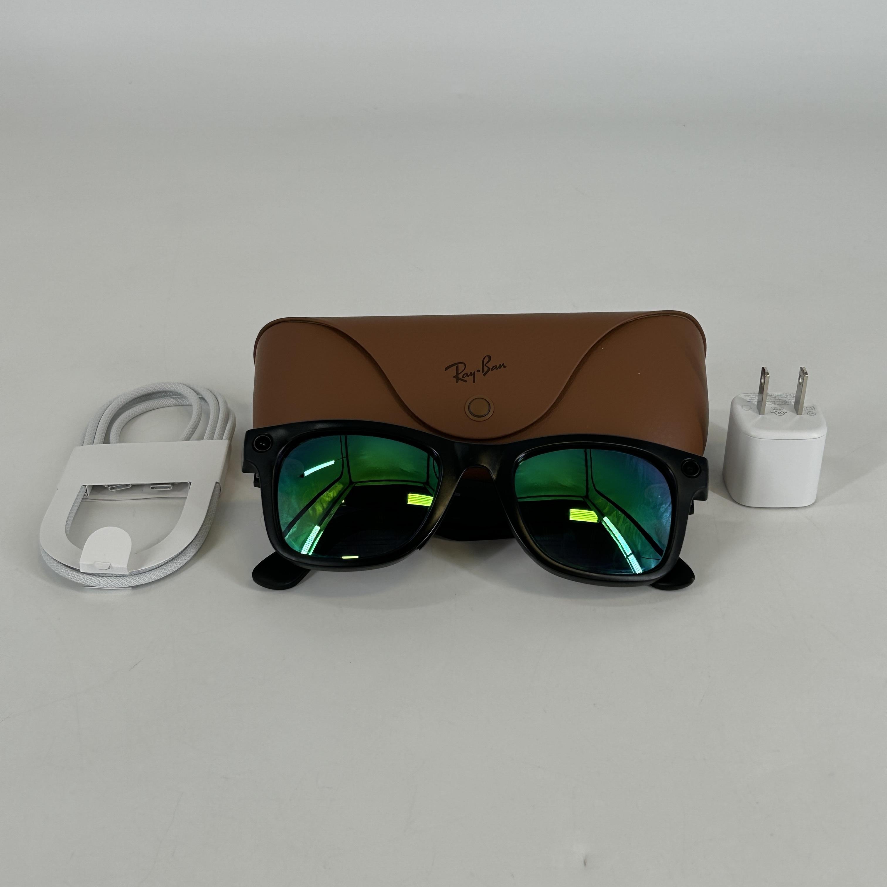 Ray-Ban Meta Wayfarer (Gen 1) Matte Black / Green Lens / Large