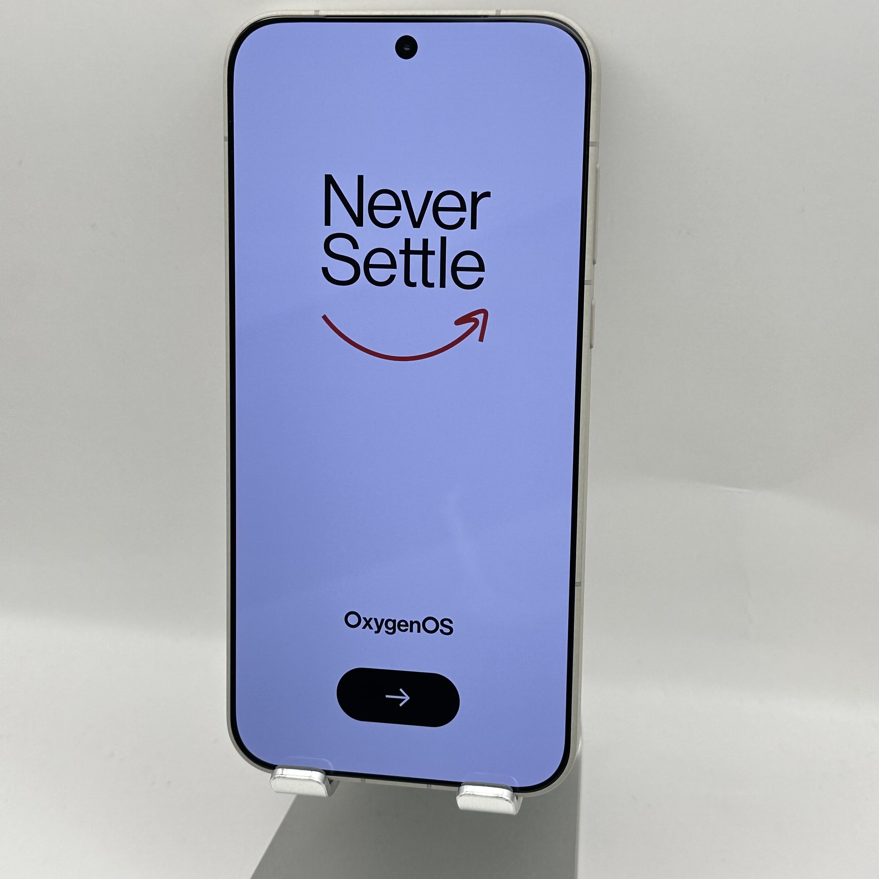 OnePlus 15 Sand Storm 512GB Unlocked - 16GB RAM - Good Condition