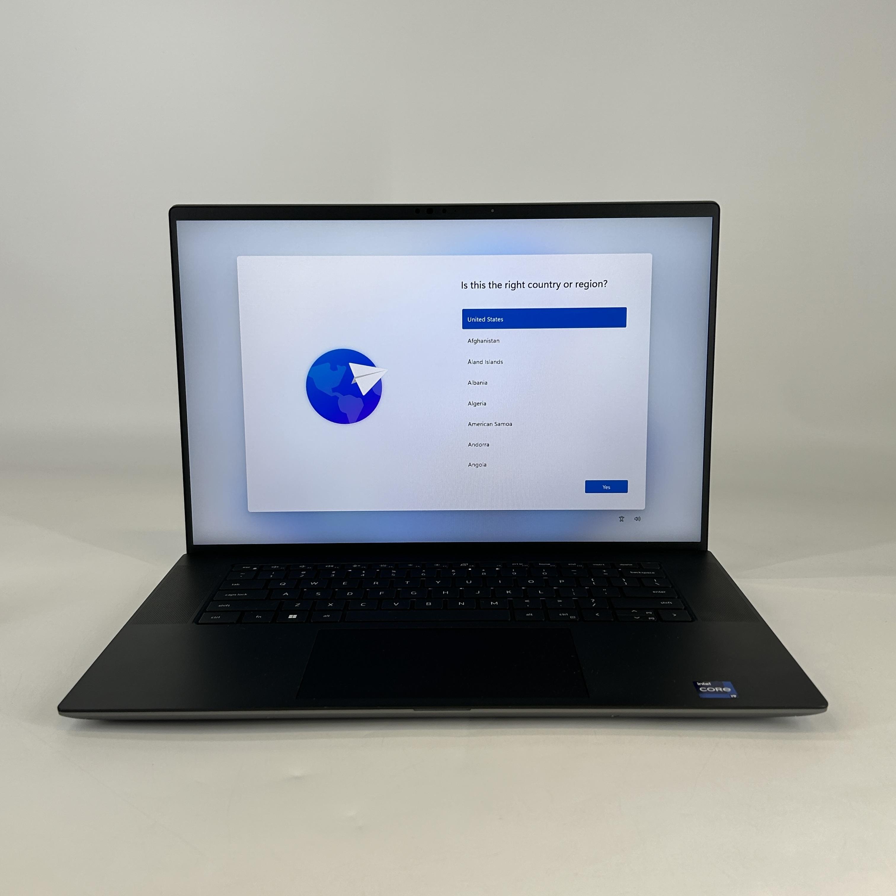 Dell Precision 5680 16 FHD+ 2.6 GHz i9-13900H 64GB 1TB SSD NVIDIA