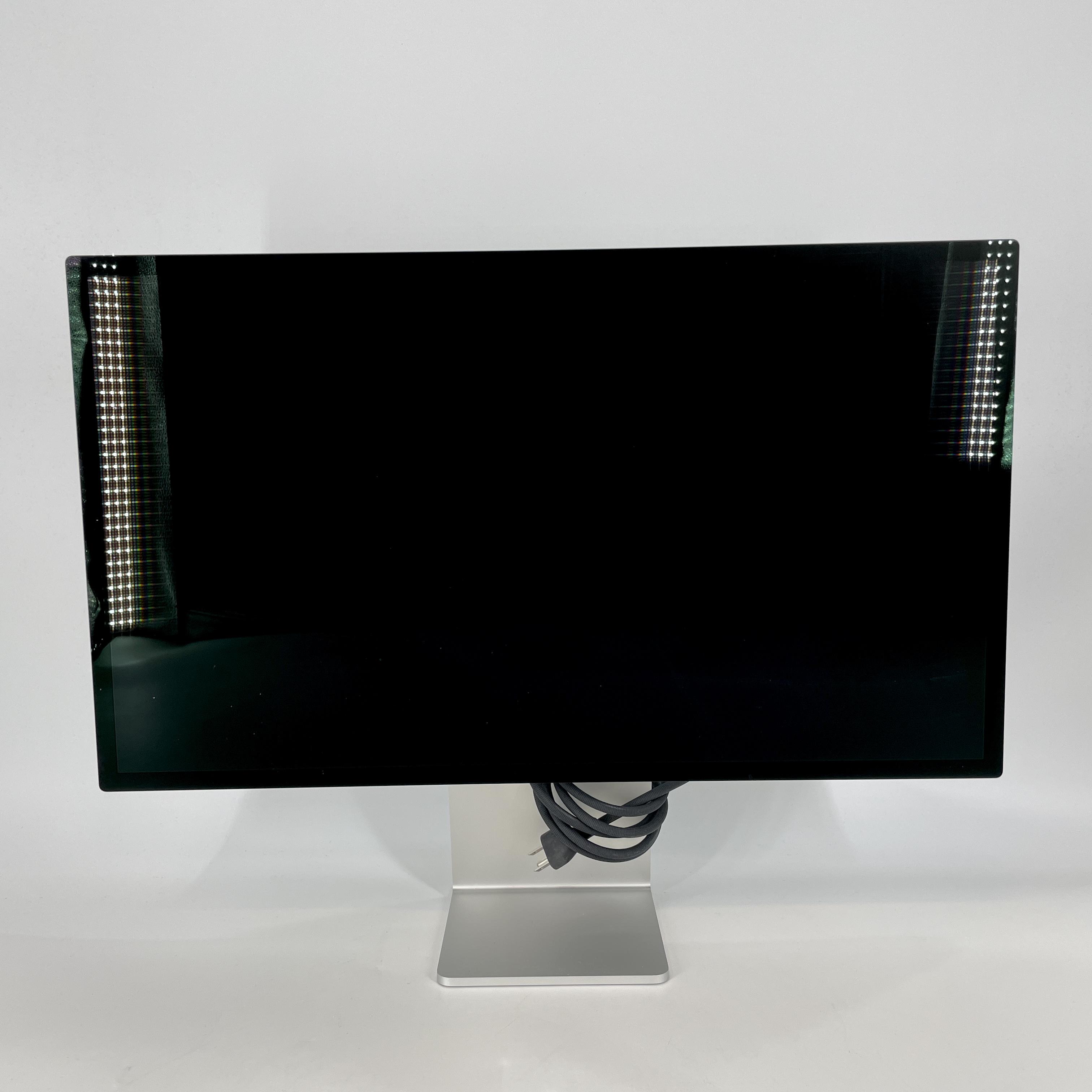 Studio Display 27in