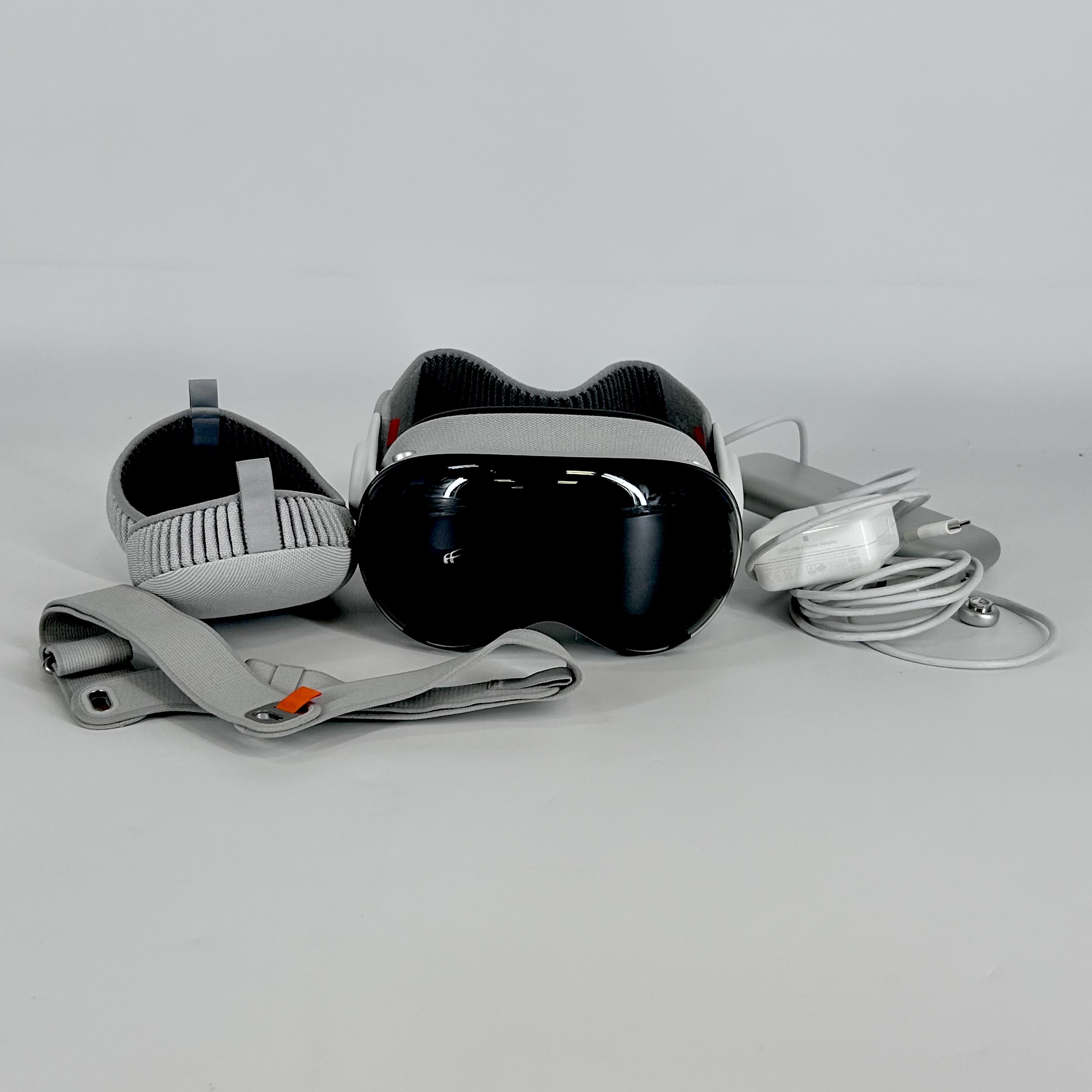 Apple Vision Pro VR Headset 512GB w/ Light Seal-21W/Dual Loop Band