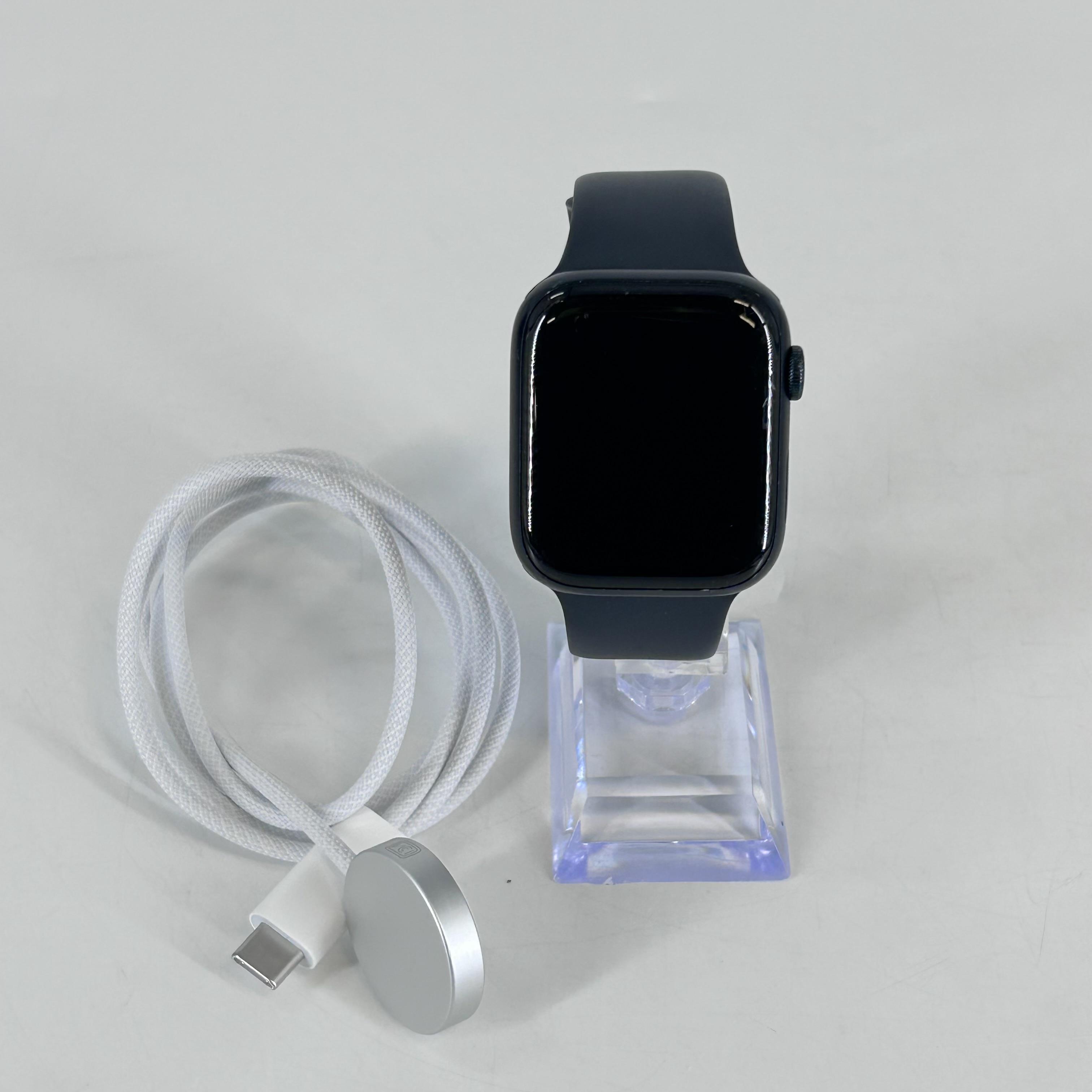 Apple Watch (Series 8)